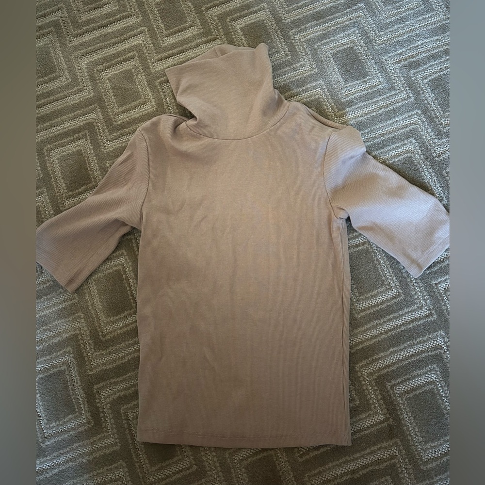 Tan turtleneck ZARA